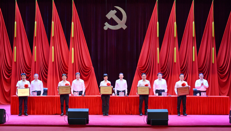 喜报｜兽医学院传染病学博士研究生党支部入选全国“百个研究生样板党支部”